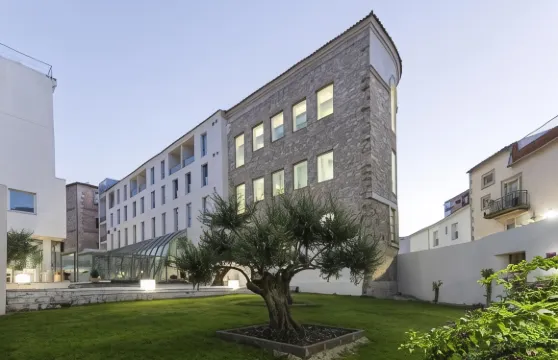 哈恩因圖約文旅舍