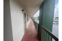 La Posada Inn by OYO Brownsville