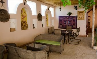 Jipek Joli Inn