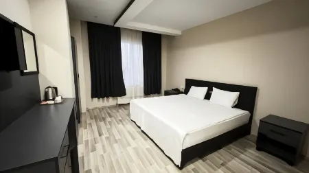 Atlihan Plus Hotel