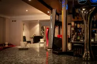 Best Western Plus Bentley Hotel  Spa - Quầy Bar