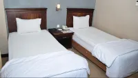 Gold Inn Hotel Hotels in Mentawa Baru Hulu