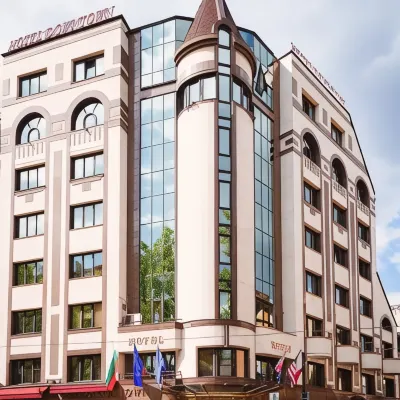 Hotel Downtown - Top Location in the Heart of Sofia City โรงแรมใกล้ThaimOut