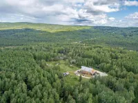 Alaska Grizzly Lodge