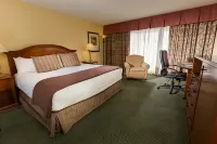 Red Lion Hotel Yakima Center Hotels near Fred Meyer