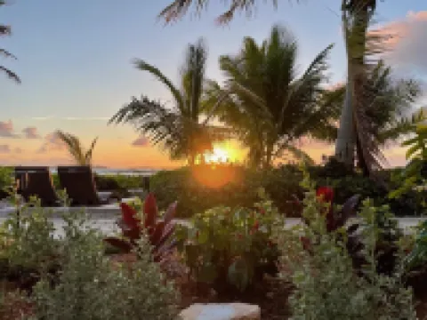 Exuma Sol - Stunning Views from this Oceanfront Beach Cottage Hoteles en 