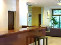 Kuwana Park Hotel Hotels in Inabe