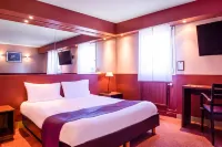 The Originals City Hôtel Ascotel Lille Est Grand Stade Hotels in Lesquin