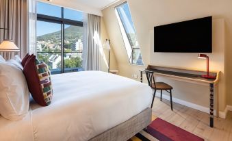 Canopy by Hilton Cape Town Longkloof