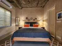 JHouse Near Bhikaji