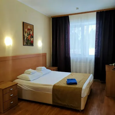 Otkrytyi Termalnyi Bassein