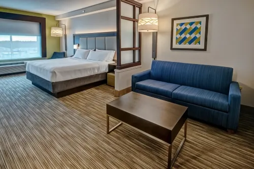 Holiday Inn Express & Suites Jackson Northeast