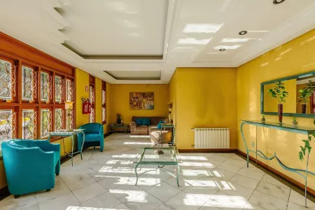 Units in Building With Swimming Pool in Gramado - MDC