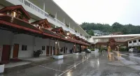 Piyaporn Hill Paradise Hotel