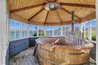 Sandtorgholmen Hotel, BW Signature Collection Hotels in Evenes