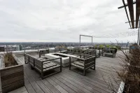 Hendrix Luxury Apartments by Corporate Stays - Homestays