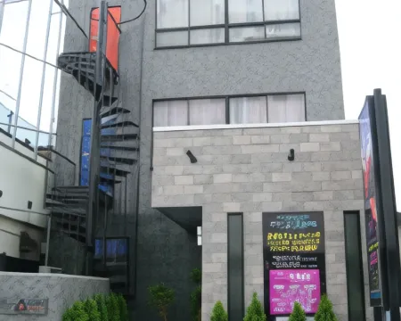 ニュービジネスホテル アルファー 倉吉のホテル