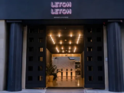 Letoh Letoh Sevilla Hotels near Palacio Arzobispal de Sevilla