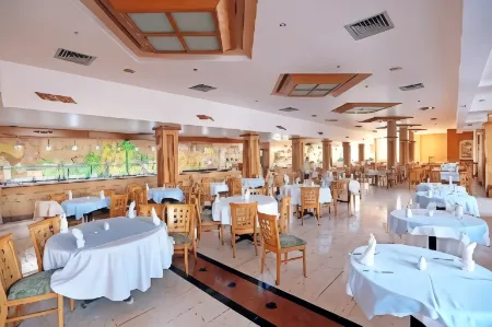 Le Pacha Resort Отели в г. Хургада