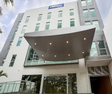 City Express Plus by Marriott Cali Colombia