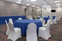 Ramada by Wyndham Hartford North / Bradley Airport Hotels in Windsor Locks