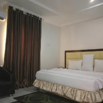 Viclin Diamond Hotels Hotels near Nike Art Gallery, Abuja