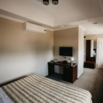 Cruise Boutique Hotel