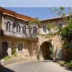 Cozy 4-Person Apartment in Arbus with Pine Forest Views