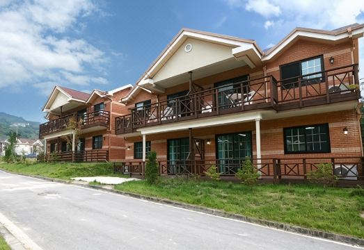 해피트리펜션 이미지