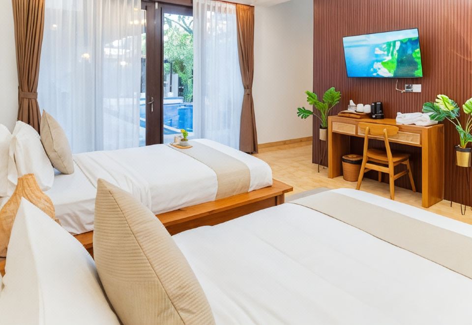 Purnava Village 수영장 전경