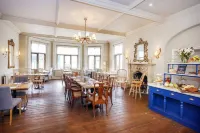 Old Bell Hotel - sarapan