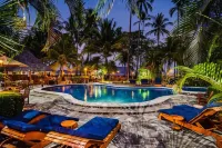 Tambor Tropical Beach Resort- Adults Only - piscina