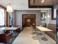 Jinjiang Inn (Baoding Xiangyang Street) Hotele w pobliżu Baoding Electric Power Technical College