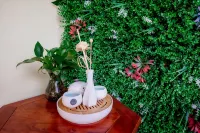 Ru Ji Ge Villa Hotel - Inns