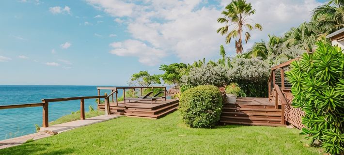 BEAUTIFUL AND ELEGANT 5 BDRM OCEAN FRONT HOUSE WITH DIRECT ACCESS TO THE OCEAN Hotels in Borinquen