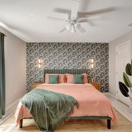 Tropical Vacation Home! 3 Rooms, 2 Bedrooms, sleeps 6 ppl.