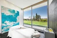 Convento do Espinheiro, Historic Hotel & Spa - ที่มีสปา