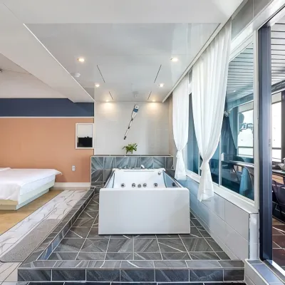 جيوجي ميموري كيدز بول فيلا Hotels near مدينة ملاهي مينغجونغجوك