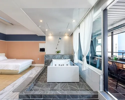 Geoje Memory Kids Pool Villa Hotels near Maengjongjuk Theme Park