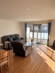 Stylish 4 bedroom 3 bathroom lakeside townhouse