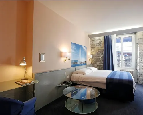 Hotel Montbrillant Hotels near Maison Tavel