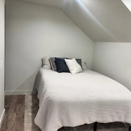 Charming 1-bedroom apartment with AC, WiFi in Draper - Skiing & Mountain Biking