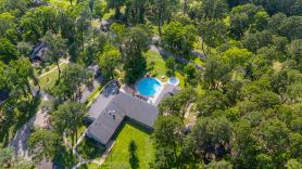 New Listing - Cape Royale Tree House w/ Fire Pit – Direct Lake Access