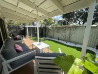 Seabreeze Villa on Mermaid Beach - Broadbeach - Homestays