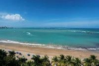 Beach Front spectacular view  2-bedroom condo ESJ Towers - Hot Tub