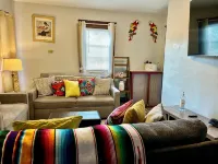 Cozy First Floor Apartment. Located in a quiet neighborhood. - Wifi