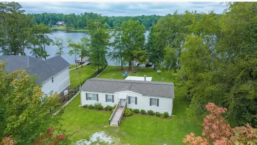 Sunset BnB - 3BR &  Lovely Waterfront Vista