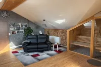 Wellnessloft mit Privatsauna und Garten