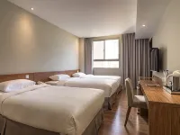 RIVER INN ZIHLI Hotels near Gushan