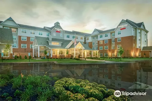 Residence Inn Kansas City at the Legends